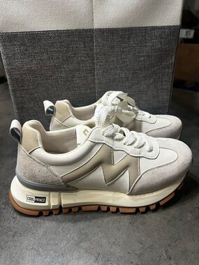 Cool Prince Women's Cream & Tan Platform Sneakers